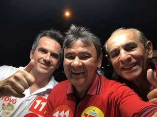 Dias, ao centro, ladeado de Marcelo Castro e Ciro Nogueira, senadores eleitos do Piauí. (Foto: Arquivo pessoal/Reprodução)