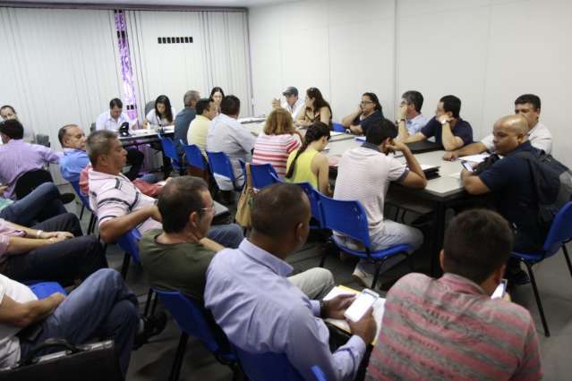Salute &eacute; eliminada e grupo &quot;ganha&quot; licita&ccedil;&atilde;o de kits com des&aacute;gio de 51%