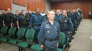 Policiais militares participam de premiação hoje em Campo Grande. (Foto: Leonardo Rocha)