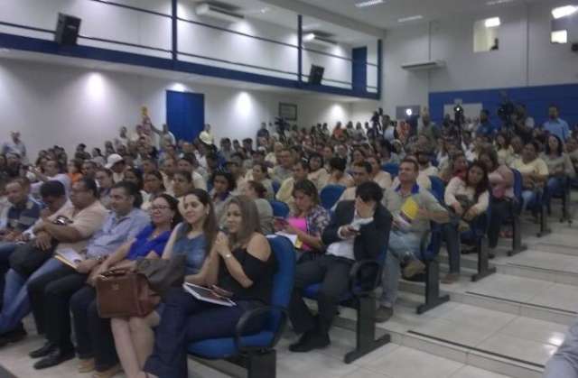 Campanha contra dengue ter&aacute; pr&ecirc;mios e bonifica&ccedil;&otilde;es a agentes de sa&uacute;de