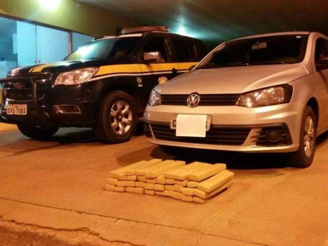 PRF prende cinco pessoas em abordagens feitas na rodovia BR-262