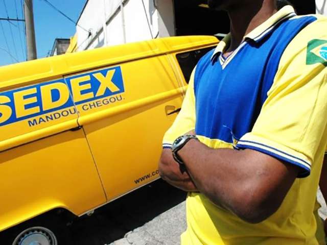 Em assembl&eacute;ia, sindicato decide manter greve dos Correios em MS
