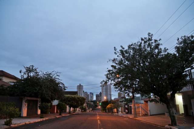 Dia nublado com previs&atilde;o de chuvas para todo o Estado nesta quinta-feira