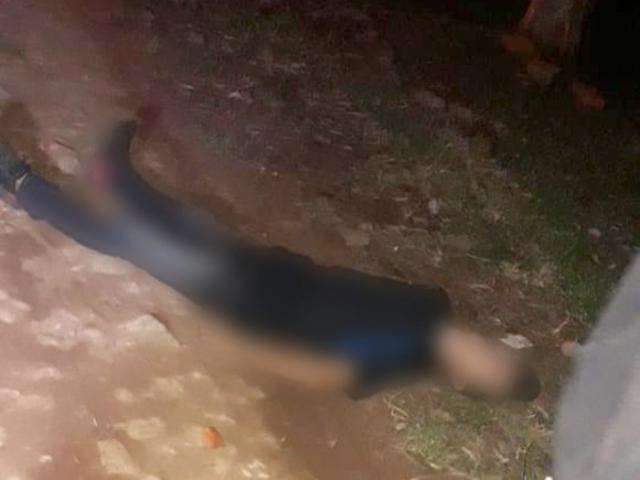 Homem de 42 anos &eacute; executado a tiros no meio da rua na fronteira