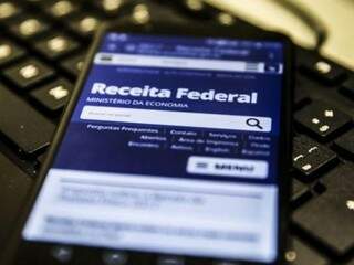 Para saber se teve a restituição liberada, o contribuinte deve acessar a página da Receita na internet (Foto: Marcello Casal Jr/Agência Brasil)