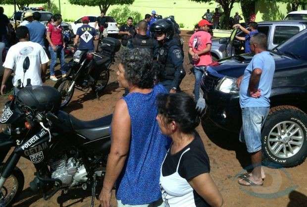 A&ccedil;&atilde;o de abordagem a ve&iacute;culo contou com ajuda da pol&iacute;cia paraguaia