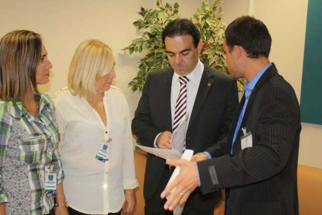 Reclama&ccedil;&otilde;es apontam viaturas estragadas e sem combust&iacute;vel em Parana&iacute;ba