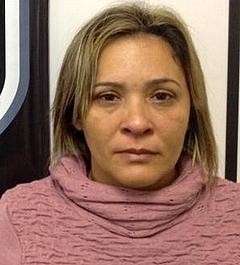 Mulher de suposto l&iacute;der de fac&ccedil;&atilde;o criminosa &eacute; presa com drogas