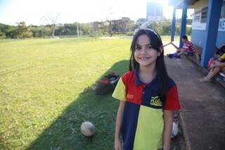 Thaila Fernandes Couto, de 9 anos, é filha de Graziano, mas garante que pratica porque gosta.