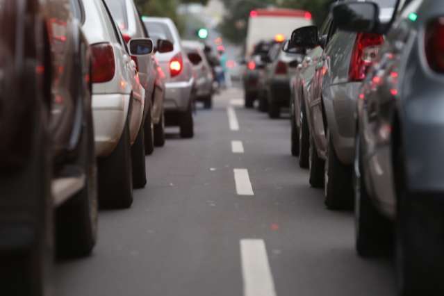 Foco de blitze surpresas s&atilde;o carros mau conservados e motoristas sem CNH