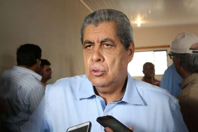 Bernal &quot;nunca procurou&quot; governo do Estado para construir casas populares
