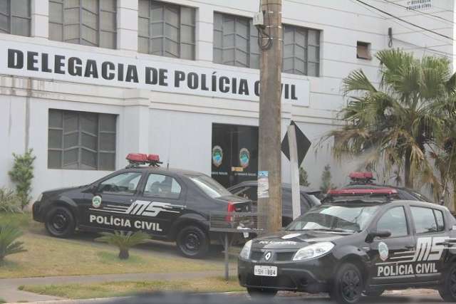 Homem &eacute; preso acusado de estuprar a pr&oacute;pria filha, com defici&ecirc;ncia