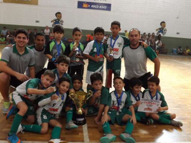 Copa Pelezinho estadual de futsal chega ao fim com jogos emocionantes