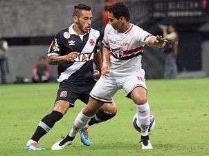 S&atilde;o Paulo vence Vasco e disputa t&iacute;tulo com Flamengo domingo