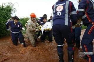 Vítimas tiveram ferimentos leves (Foto: Cleber Gellio)