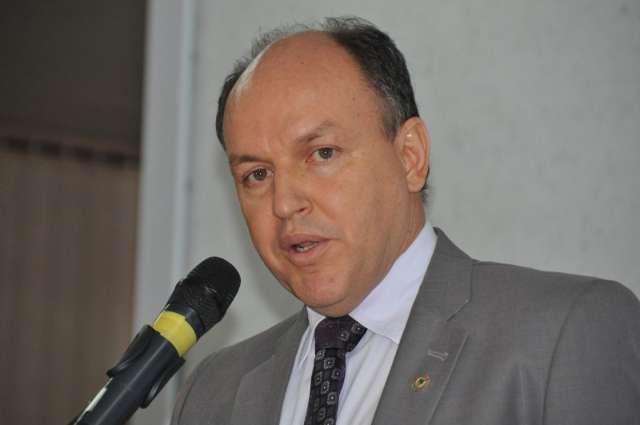 Mochi busca fortalecer seu nome para presidir a Assembleia em 2015