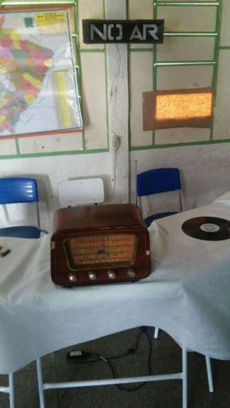 Projeto de rádio da escola Profª Brasilina Ferraz.