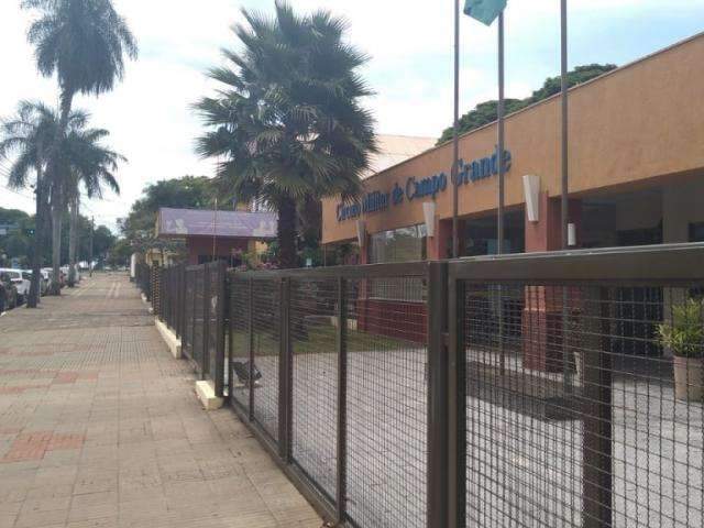 Crian&ccedil;a de 10 anos se afoga em dia no clube com fam&iacute;lia