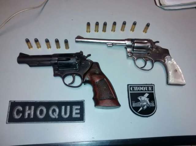 Choque apreende armas e impede grupo de seis de vingar assassinato