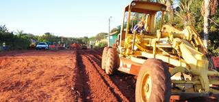 Depois de drenagem, a colocação de terra. Passos para a entrega do complexo Imbirussu-Serradinho. (Foto: João Garrigó)