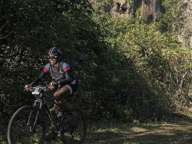Atletas de todo o pa&iacute;s participam de prova de mountain bike em Bodoquena
