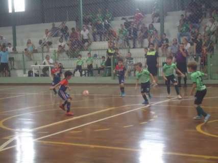 Copa Pelezinho chega nas quartas de final no torneio de base