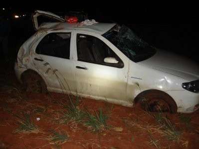 Uso correto da cadeirinha salva beb&ecirc; de um ano em capotagem na BR-163