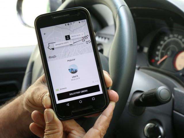Com a proposta da C&acirc;mara, agora s&atilde;o tr&ecirc;s projetos sobre Uber no Senado 