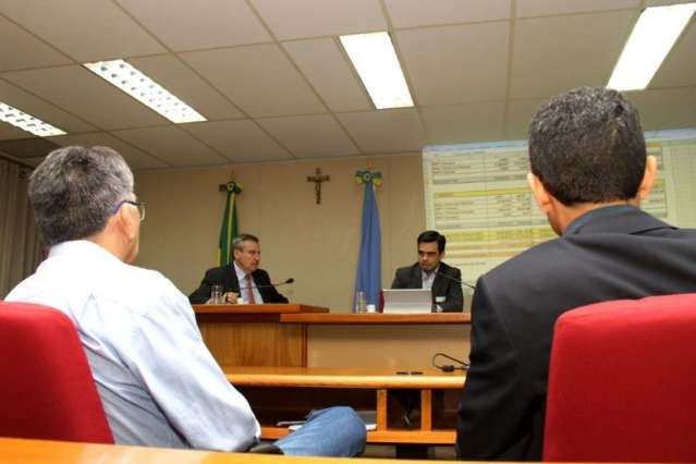 Governo perde R$ 23 milh&otilde;es com redu&ccedil;&atilde;o da al&iacute;quota do &oacute;leo diesel