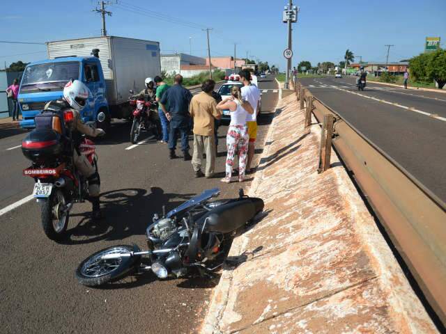 M E E Filho S O Atropelados Ao Atravessar Em Faixa De Pedestre Na Duque