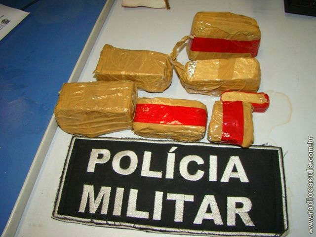  Mulher &eacute; presa ao tentar entrar em pres&iacute;dio com droga escondida em a&ccedil;&uacute;car