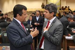 Amarildo Cruz e Rinaldo Modesto reconhecem o desgaste político aos envolvidos (Foto: Assessoria/ALMS)
