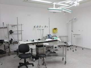 Uma das salas do Hospital do Trauma (Foto: Kisie Ainoã)