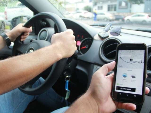 Decreto desagrada Uber por acreditar que regras v&atilde;o &lsquo;burocratizar&rsquo; servi&ccedil;os 