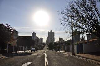 Domingo amanhece com sol, mas previs&atilde;o &eacute; de tempo nublado 