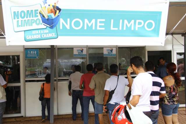 Chuva altera local e Nome Limpo vai at&eacute; as 18h na ACICG, em frente Ary Coelho