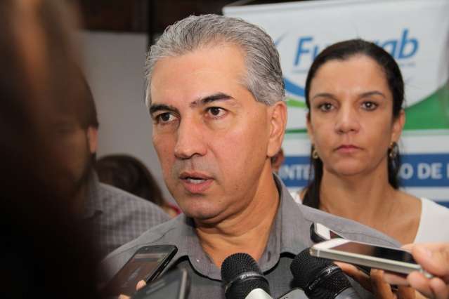 Azambuja e Olarte participam hoje de abertura da Showtec