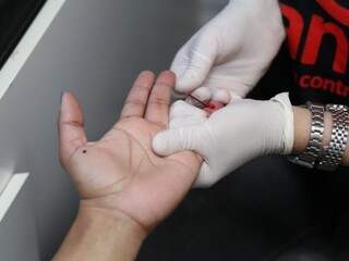 Teste rápido de HIV (Foto: arquivo/Fernando Antunes)