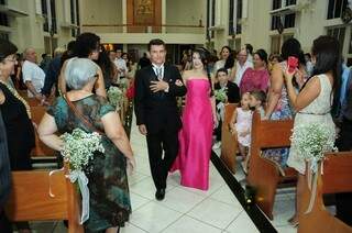 Filha levou pai para o altar. (Foto: Unilton Cavalcante)