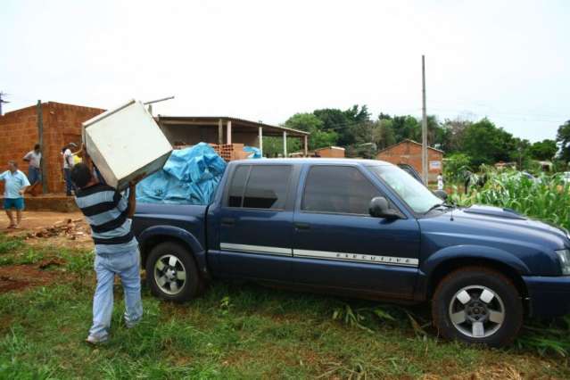Reintegra&ccedil;&atilde;o de posse causa tumulto e tiros de borracha s&atilde;o disparados