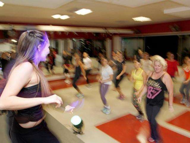 Depois da Zumba, alternativa contra peso agora &eacute; Sh&#039;bam, &ldquo;aula para se divertir&rdquo;