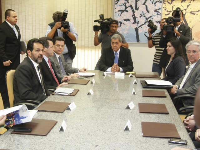  Andr&eacute; e governadores do Centro Oeste discutem reforma tribut&aacute;ria 