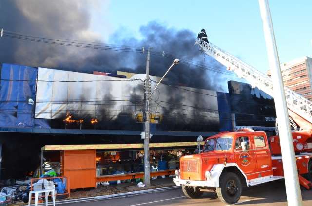 Inc&ecirc;ndio no Planeta Real foi o &ldquo;mais grave&rdquo; de Campo Grande, diz Ociel