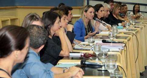 Nove em cada dez mulheres agredidas n&atilde;o registram queixa, diz secret&aacute;ria