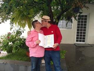 Diego e Ben casaram-se no civil há um ano. (Foto: Arquivo Pessoal)