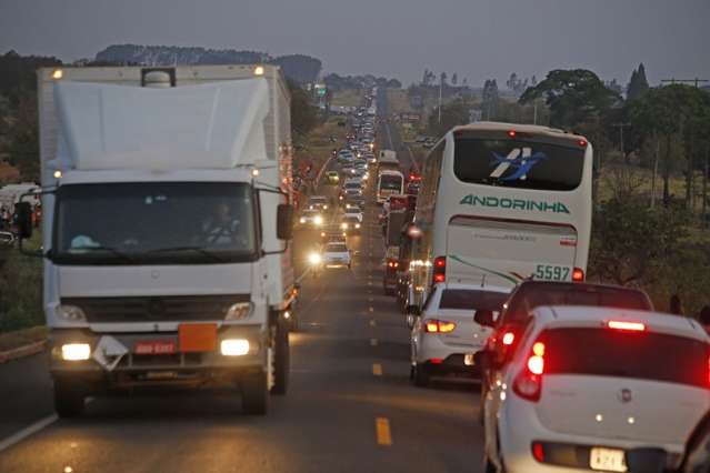Prefeituras j&aacute; receberam R$ 16,6 milh&otilde;es com a duplica&ccedil;&atilde;o da BR-163