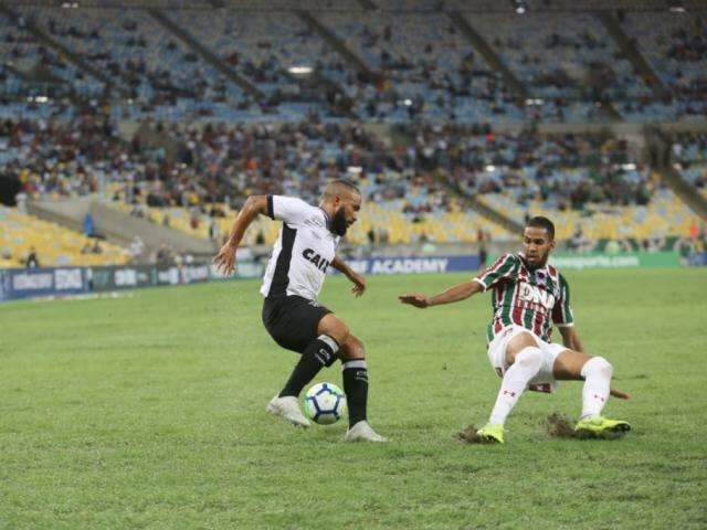 Juninho garante 1 a 0 do Cear&aacute; sobre o Paran&aacute; na Arena 