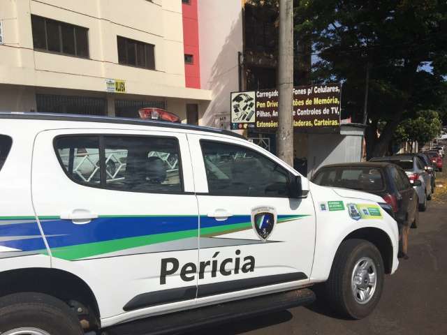 Ap&oacute;s invadir consult&oacute;rio pela 2&ordf; vez, bandidos deixam bilhete de amea&ccedil;a