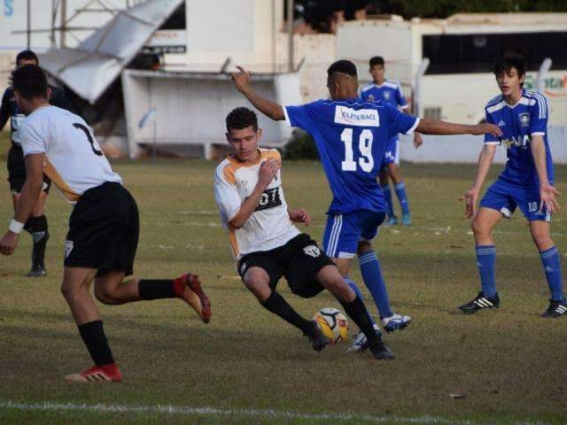 Cena, Oper&aacute;rio AC e Conquista abrem vantagem ap&oacute;s vit&oacute;ria no Sub-17 