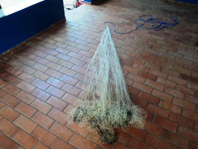 Pescador &eacute; preso ap&oacute;s ser flagrado com  petrecho proibido durante pescaria